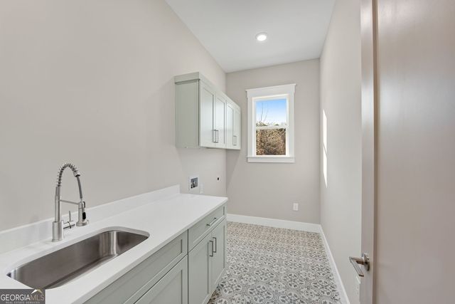 1083 Handy Road, Hiram, GA 30141