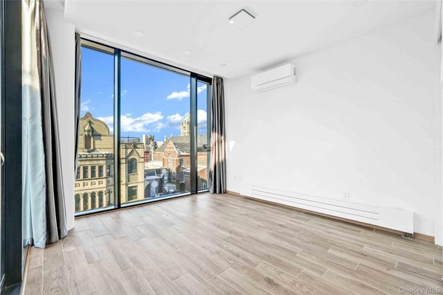 18 Monitor Street, Brooklyn, NY 11222