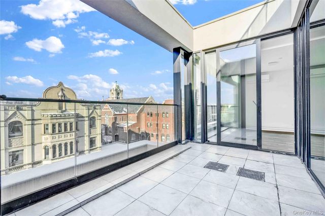 18 Monitor Street, Brooklyn, NY 11222