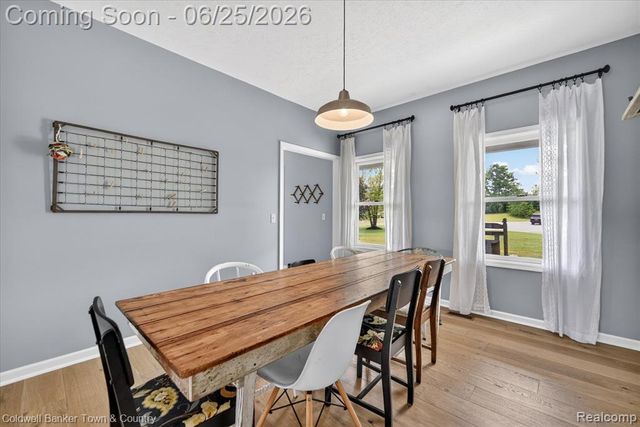 918 Gray Fox Court, Howell, MI 48843