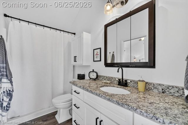 918 Gray Fox Court, Howell, MI 48843