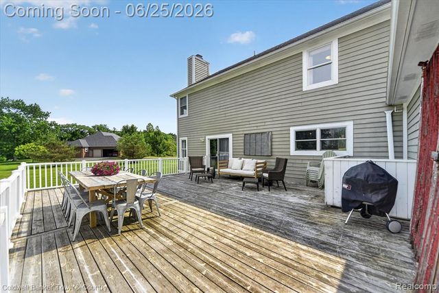 918 Gray Fox Court, Howell, MI 48843