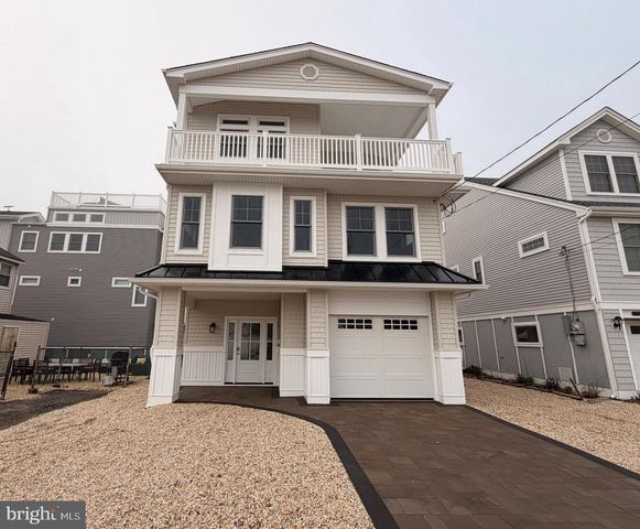 4 W SUMNER AVE, Long Beach Township, NJ 08008