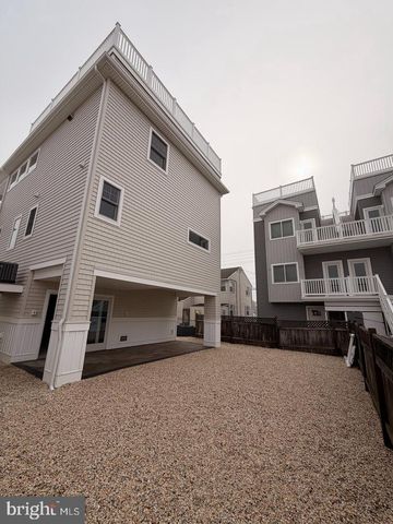 4 W SUMNER AVE, Long Beach Township, NJ 08008
