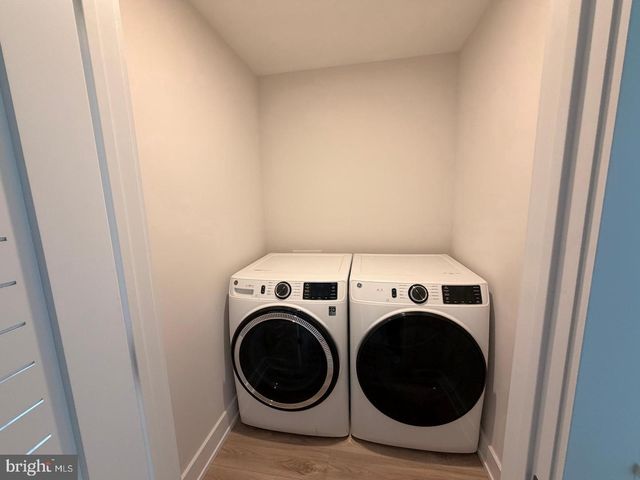 4 W SUMNER AVE, Long Beach Township, NJ 08008