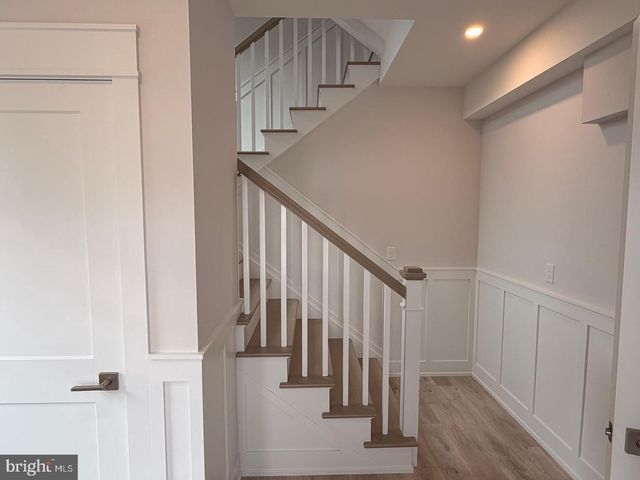 4 W SUMNER AVE, Long Beach Township, NJ 08008