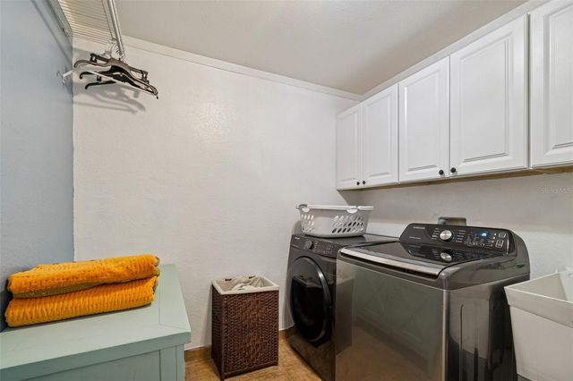 2786 COUNTRYSIDE BOULEVARD 2, Clearwater, FL 33761