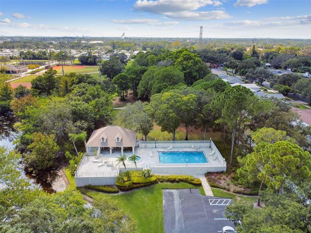 2786 COUNTRYSIDE BOULEVARD 2, Clearwater, FL 33761