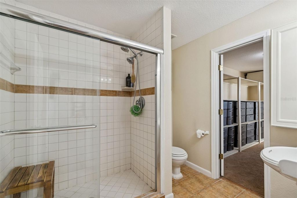 Image 46 of property listing at 2786 COUNTRYSIDE BOULEVARD 2, Clearwater, FL 33761