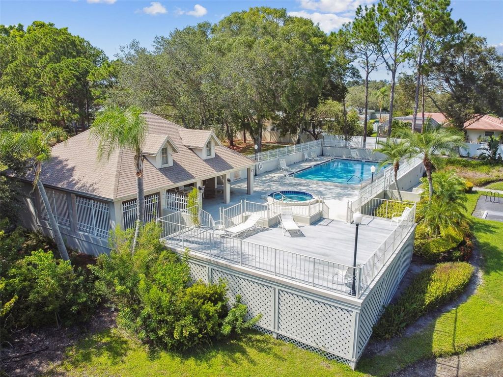 Image 53 of property listing at 2786 COUNTRYSIDE BOULEVARD 2, Clearwater, FL 33761