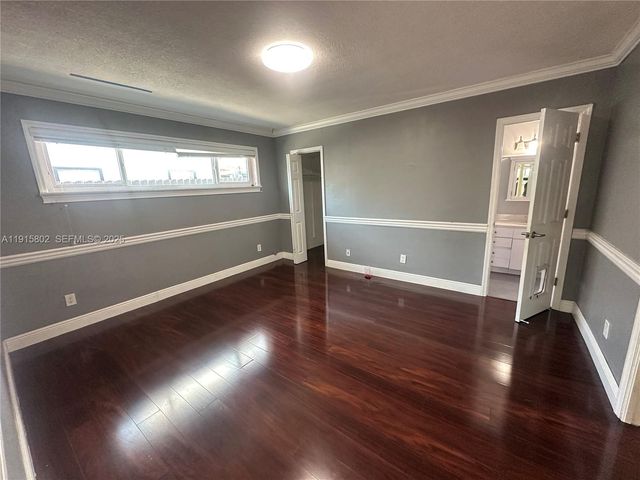 7780 SW 28th St 7780, Miami, FL 33155