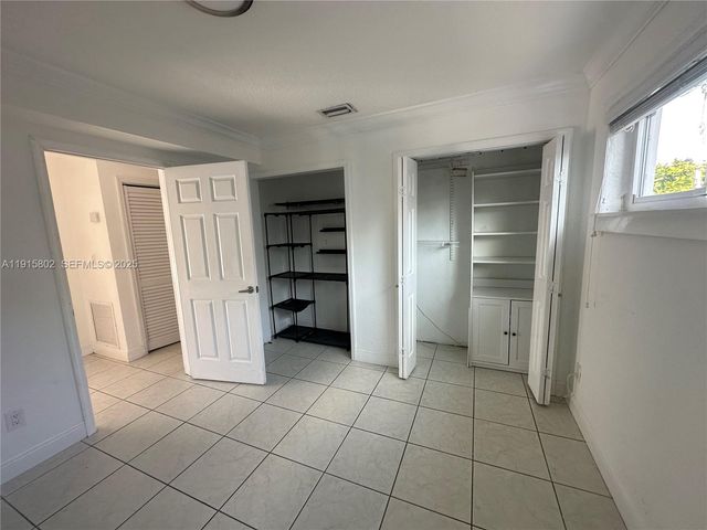 7780 SW 28th St 7780, Miami, FL 33155
