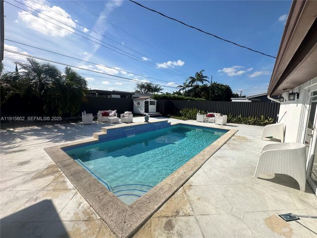 7780 SW 28th St 7780, Miami, FL 33155