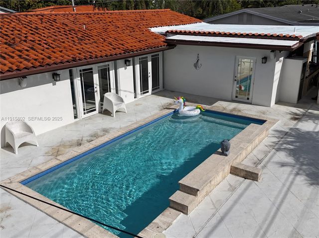 7780 SW 28th St 7780, Miami, FL 33155