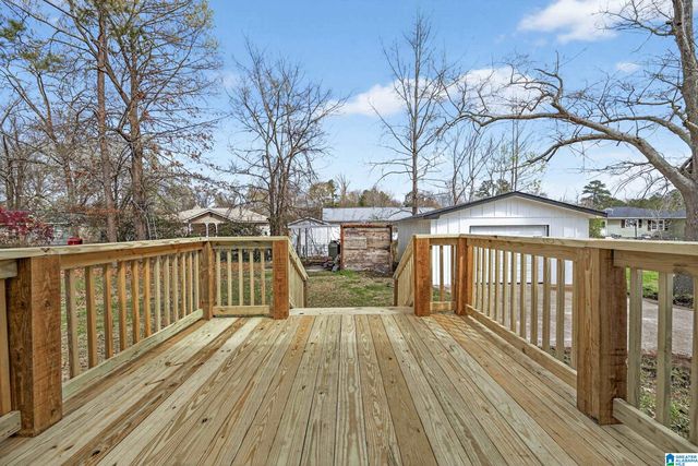 425 E AIR DEPOT ROAD, Glencoe, AL 35905