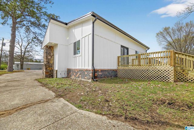 425 E AIR DEPOT ROAD, Glencoe, AL 35905