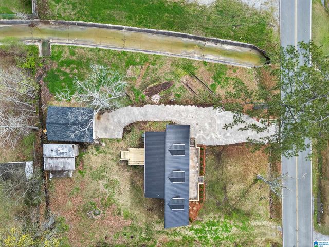 425 E AIR DEPOT ROAD, Glencoe, AL 35905