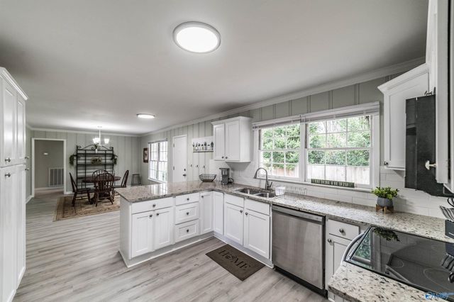 2815 Lafayette Road SW, Huntsville, AL 35801