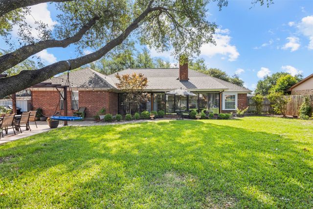 926 Canyon Drive, Cleburne, TX 76033
