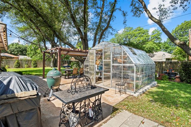 926 Canyon Drive, Cleburne, TX 76033
