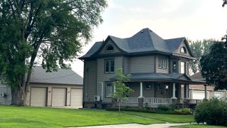 306 E Prospect Street, New Hampton, IA 50659