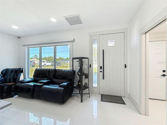 11426 LAKEVIEW DRIVE, Leesburg, FL 34788