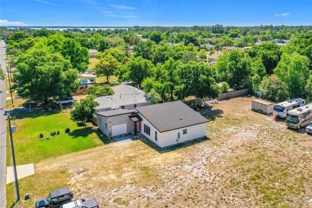 11426 LAKEVIEW DRIVE, Leesburg, FL 34788