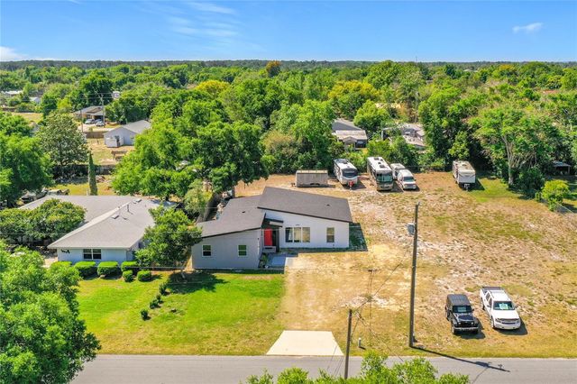 11426 LAKEVIEW DRIVE, Leesburg, FL 34788