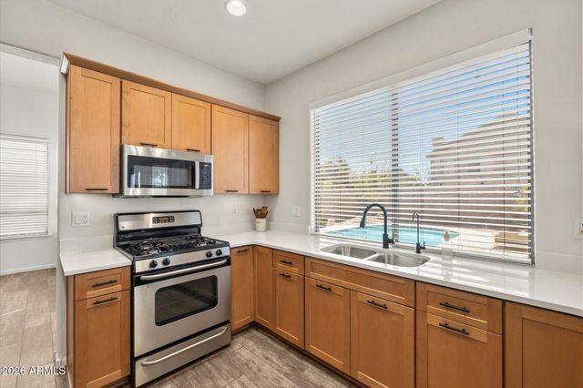 6513 E BLANCHE Drive, Scottsdale, AZ 85254