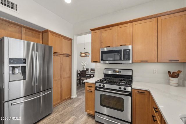 6513 E BLANCHE Drive, Scottsdale, AZ 85254