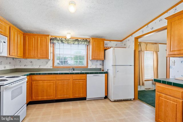 2 GRACE ANN, Conowingo, MD 21918