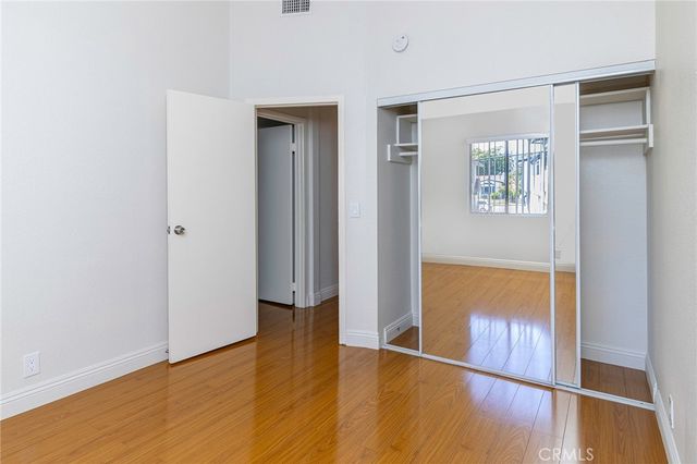396 W Dryden Street 203, Glendale, CA 91202
