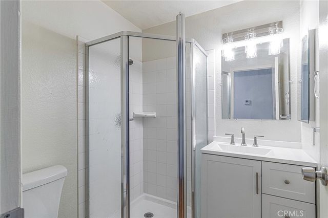 396 W Dryden Street 203, Glendale, CA 91202