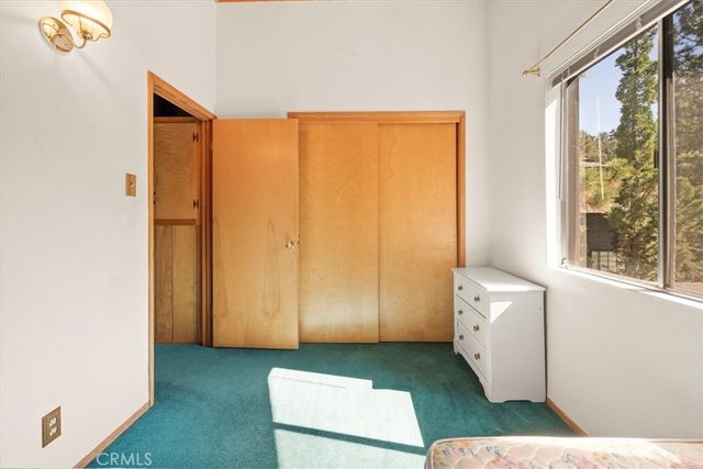 769 Lowe Drive, Big Bear Lake, CA 92315
