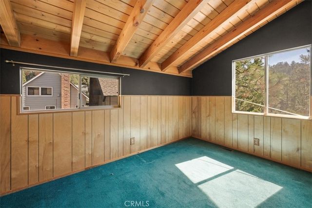 769 Lowe Drive, Big Bear Lake, CA 92315
