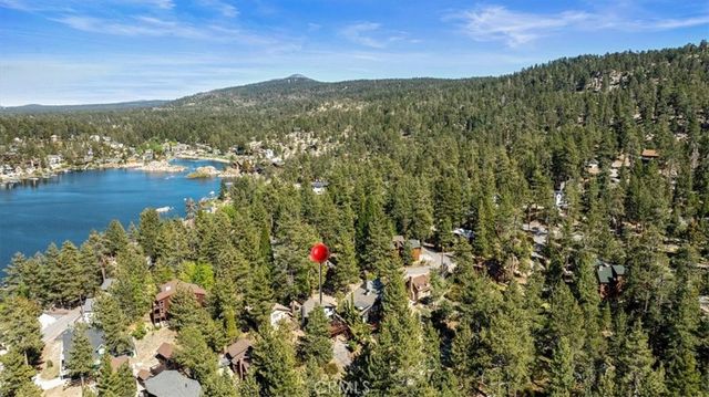 769 Lowe Drive, Big Bear Lake, CA 92315