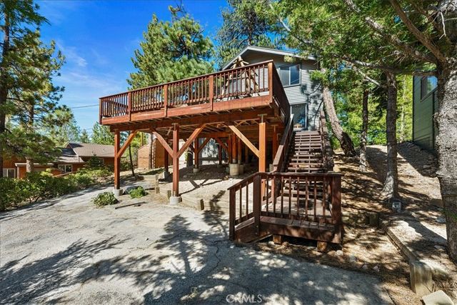 769 Lowe Drive, Big Bear Lake, CA 92315