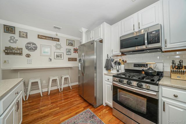 10308 Rockaway Beach Boulevard 2B, Rockaway Park, NY 11694