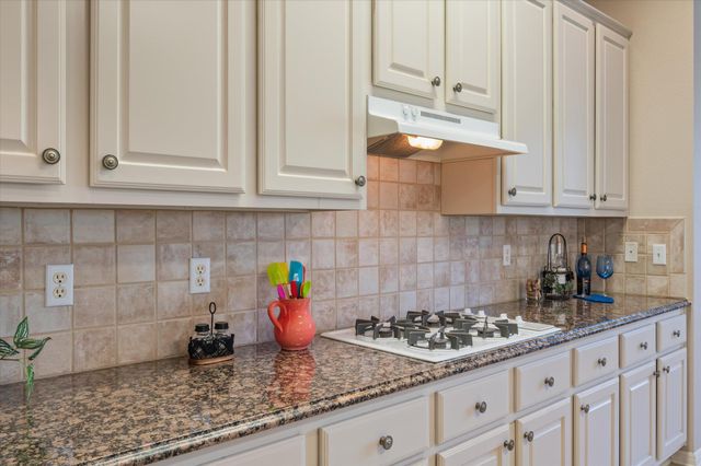 114 Whippoorwill WAY, Georgetown, TX 78633