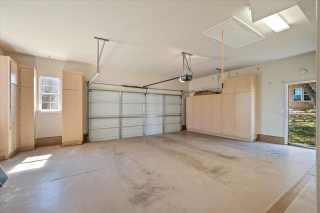 114 Whippoorwill WAY, Georgetown, TX 78633