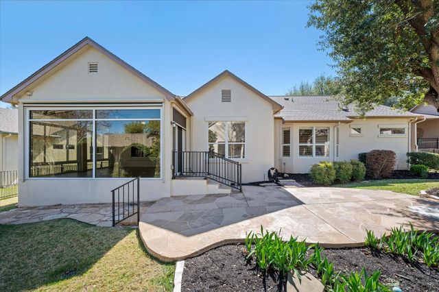 114 Whippoorwill WAY, Georgetown, TX 78633