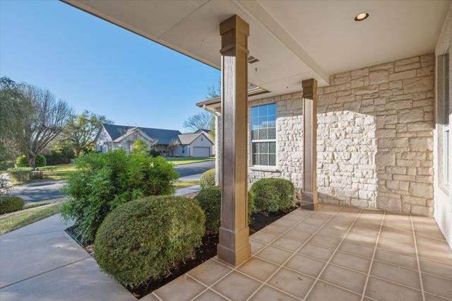 114 Whippoorwill WAY, Georgetown, TX 78633