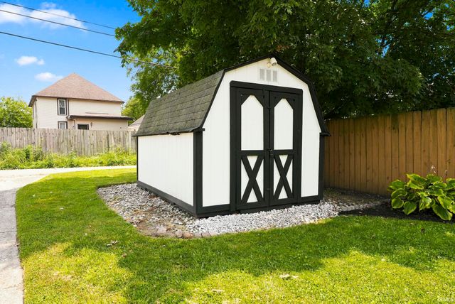 1019 Henry Street, Huntington, IN 46750