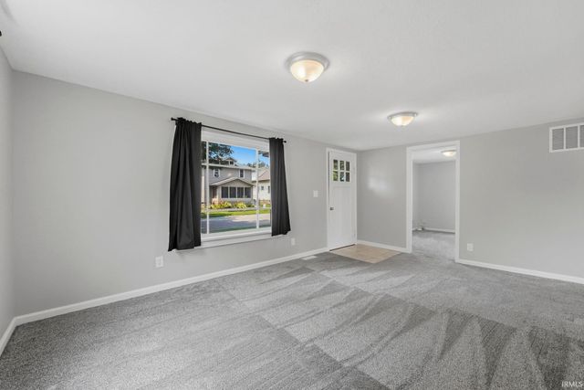 1019 Henry Street, Huntington, IN 46750