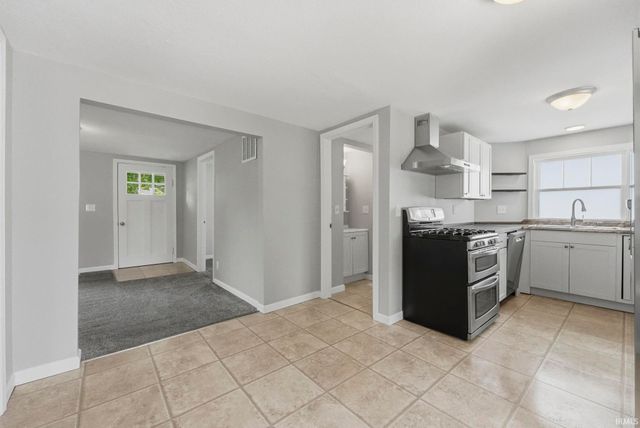 1019 Henry Street, Huntington, IN 46750
