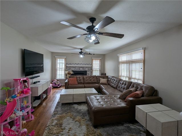 938 Florence Drive, Macedonia, OH 44056