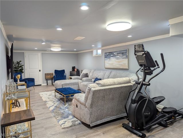 938 Florence Drive, Macedonia, OH 44056