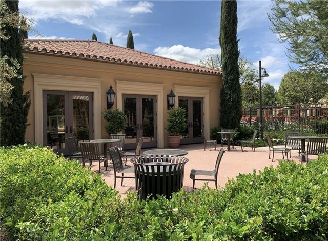 64 Umbria, Irvine, CA 92618