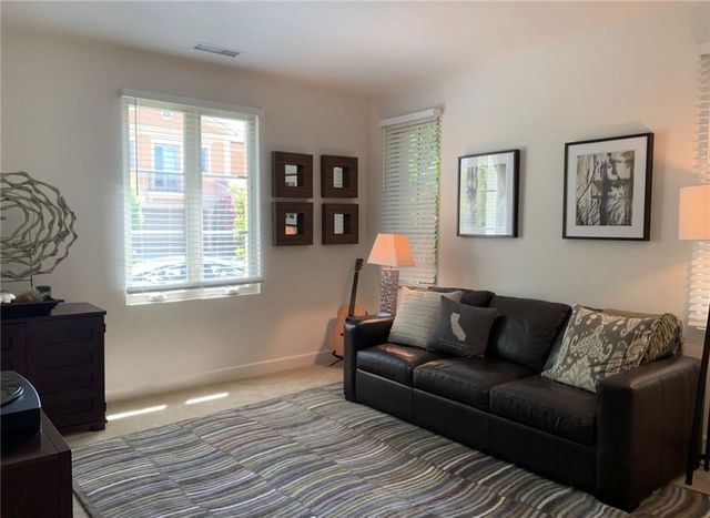 64 Umbria, Irvine, CA 92618