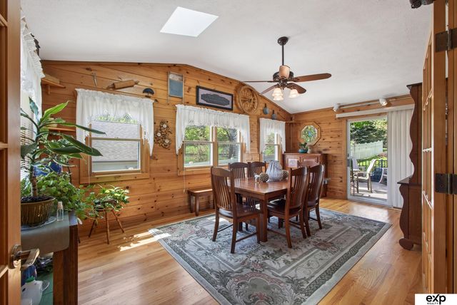 5732 S 185th Street, Omaha, NE 68135